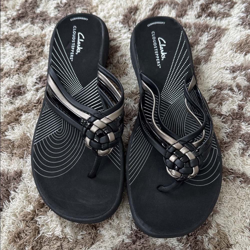 Clarks Cloudsteppers  Women's Woven black and pewter Sandals